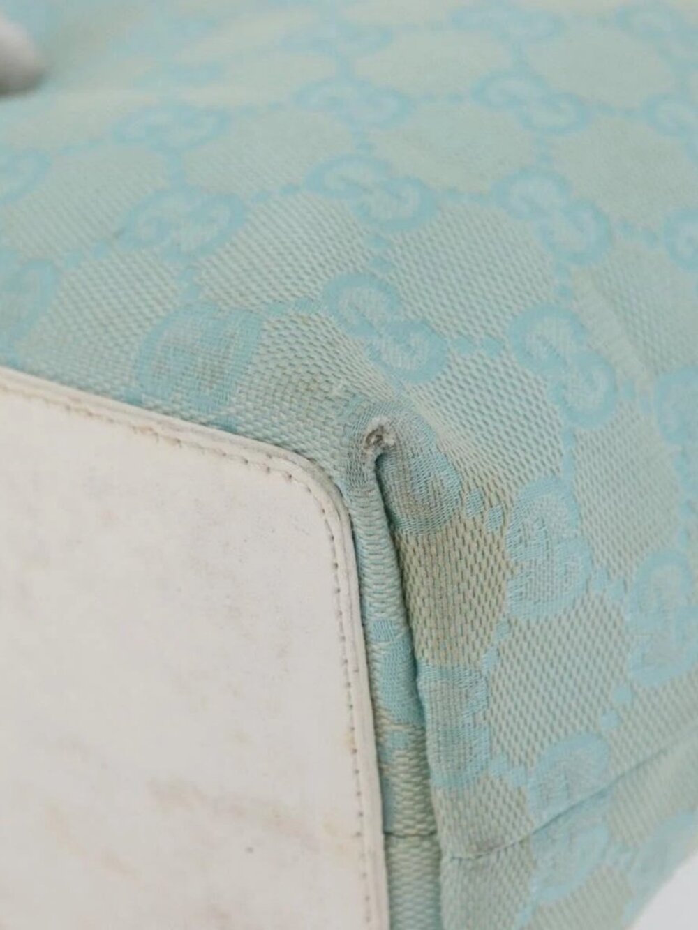 GUCCI GG Canvas Tote Bag Gold Light Blue - Picture 5 of 16
